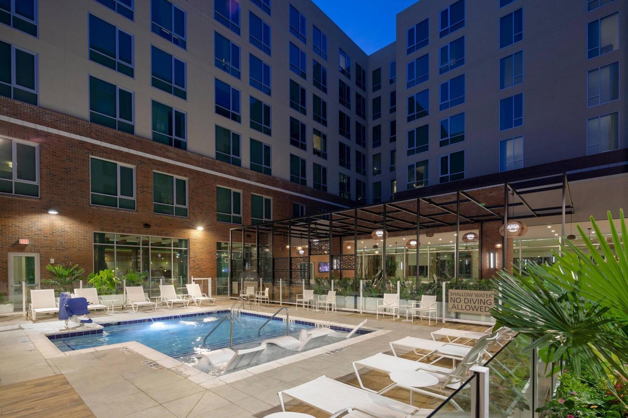 Springhill Suites By Marriott Greenville Downtown Dış mekan fotoğraf
