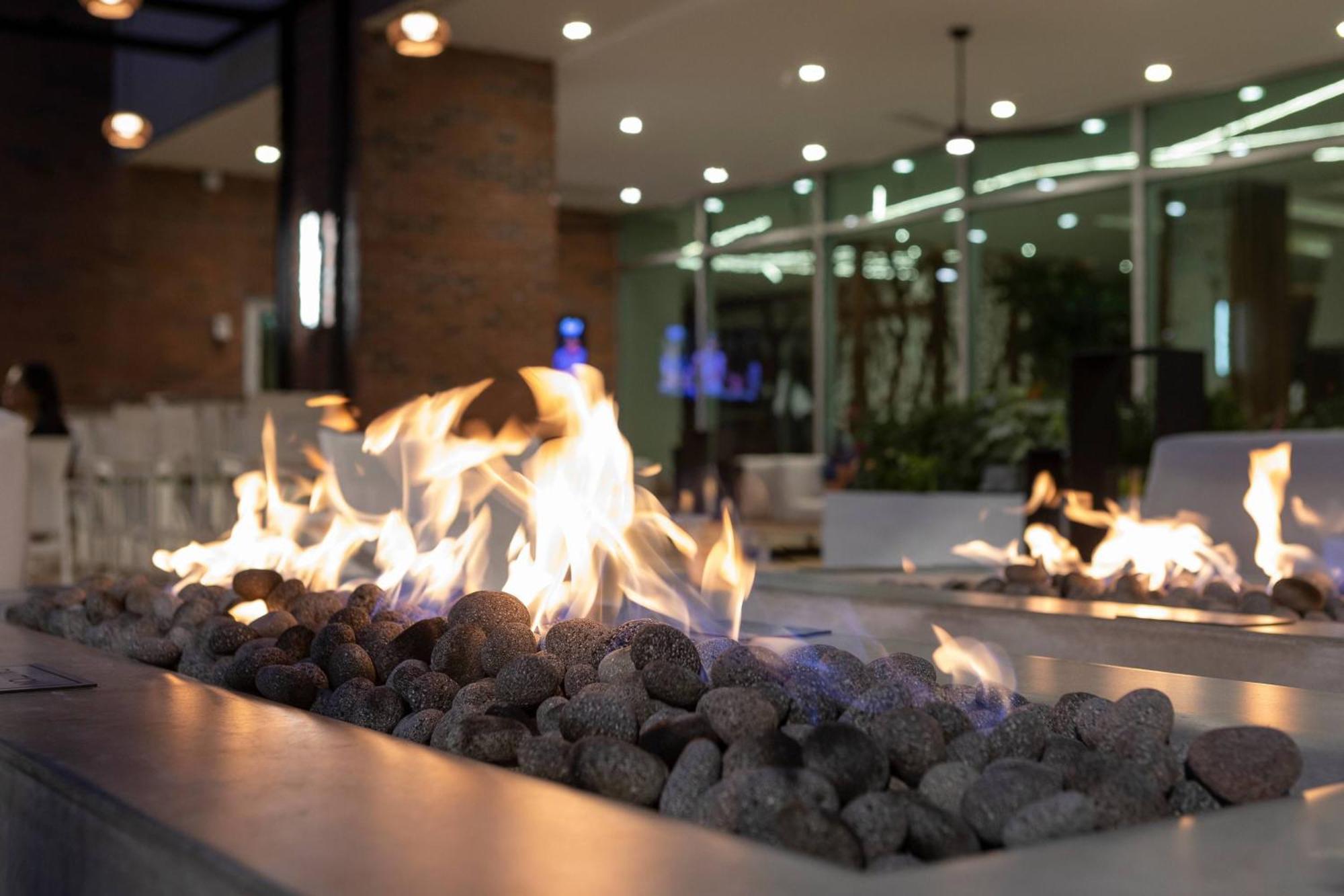 Springhill Suites By Marriott Greenville Downtown Dış mekan fotoğraf